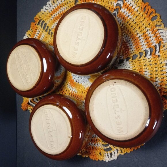 Westbend Bean Bowl Set Of 4 Brown Vintage Stoneware Oven Proof Mid Century 1960s - Picture 5 of 9